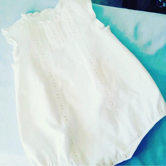 Baby Clothes!! High-end, made is Spain. Organic materials. NWT-NWOT-Pre-loved 🥰 - Picture 4 of 17